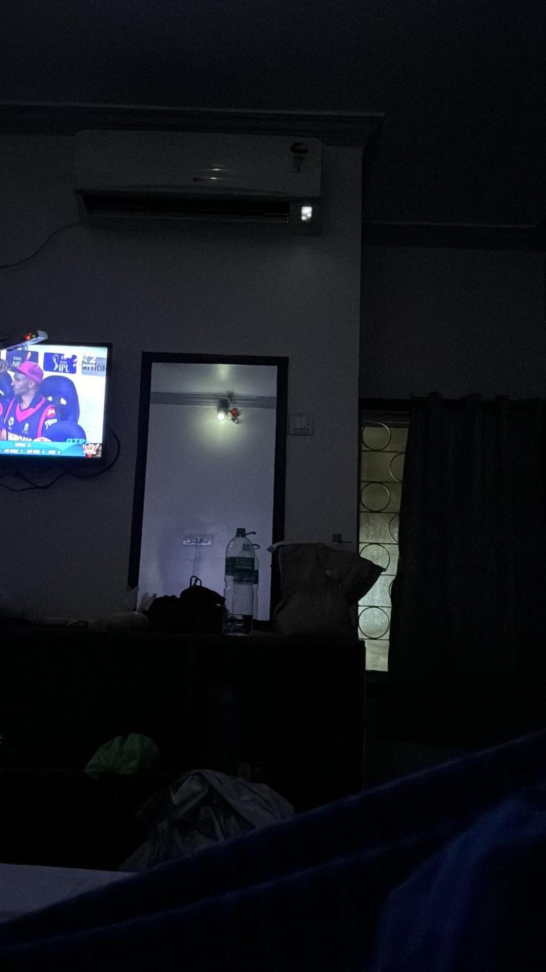 האמפי Mahesh Guest House מראה חיצוני תמונה